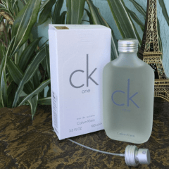 CK ONE - Perfume Unisex -  Eau de Toilette - Calvin Klein - Disponível 50 ML - 100 ML - 200 ML