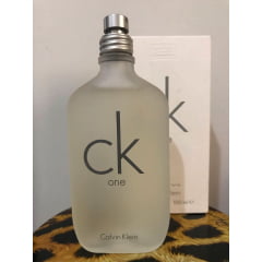 CK ONE - Perfume Unisex -  Eau de Toilette - Calvin Klein - Disponível 50 ML - 100 ML - 200 ML